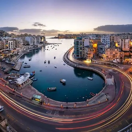 Lovely Seaview Two Bedroom Unit In Tas-sliema * Sliema