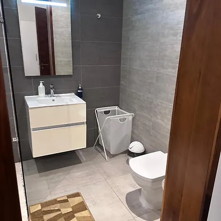 Апартаменты Lovely Seaview Two Bedroom Unit In Tas-sliema Слима