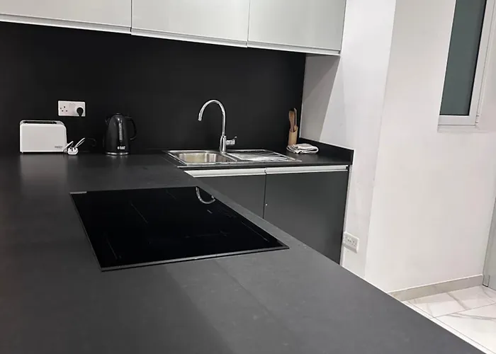 Lovely Seaview Two Bedroom Unit In Tas-sliema 아파트 슬리에마