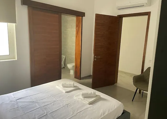 Apartamento Lovely Seaview Two Bedroom Unit In Tas-sliema Sliema