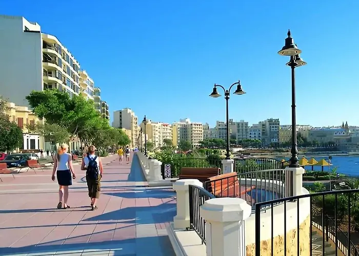 Apartamento Lovely Seaview Two Bedroom Unit In Tas-sliema *